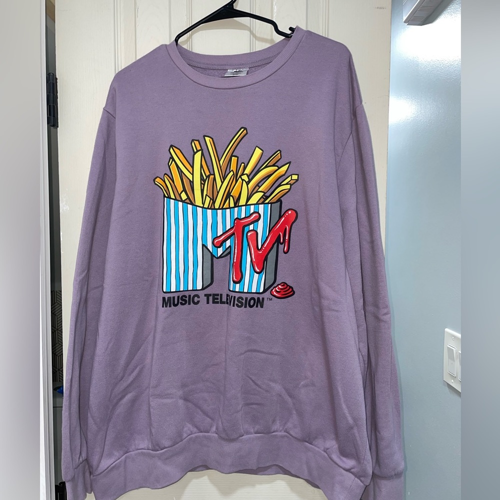 Men’s sweater MTV logo